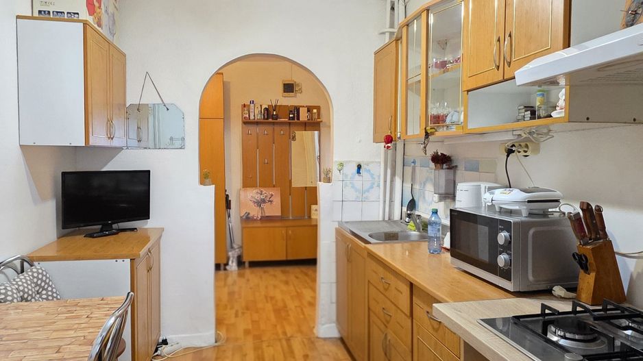 Apartament cu 3 camere, parter, mobilat și utilat, VASLUI - zona CARTIER; - Poză 5