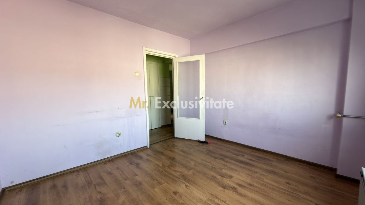 Apartament 4 camere Etaj IV, MV1, Zona Ludy - Str. Regele Ferdinand I - Carei - Poză 13