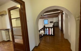 VILA SUPERBA LA INCHIRIERE PRETABILA CA SPATIU DE BIROU SAU REZIDENTA - Poză 23