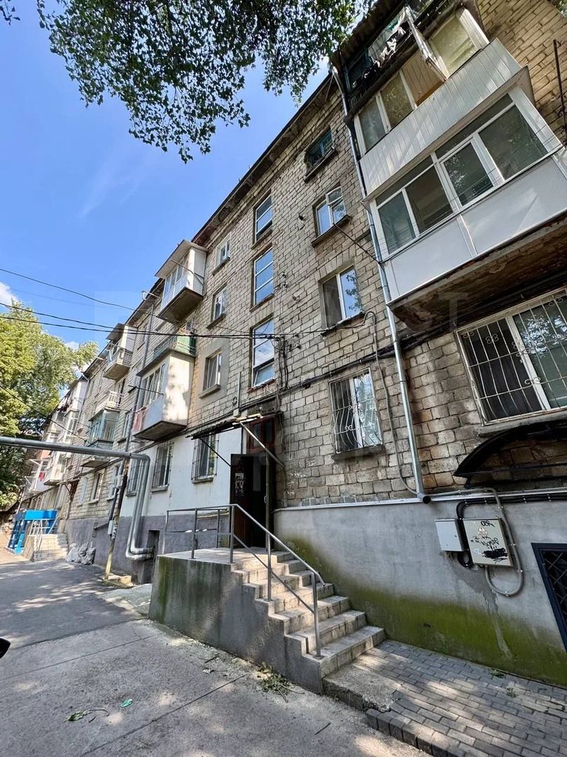 Vânzare, apartament, 3 camere, str. Ștefan Cel Mare Și Sfânt, Bălți - Poză 1