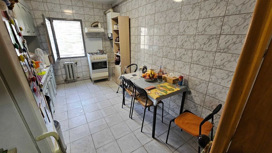 Apartament 4 camere,  zonă ultracentrală Mănăștur. - Poză 2