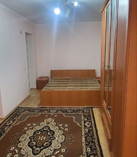 Casă  în 2 nivele - Durlești - Poză 23
