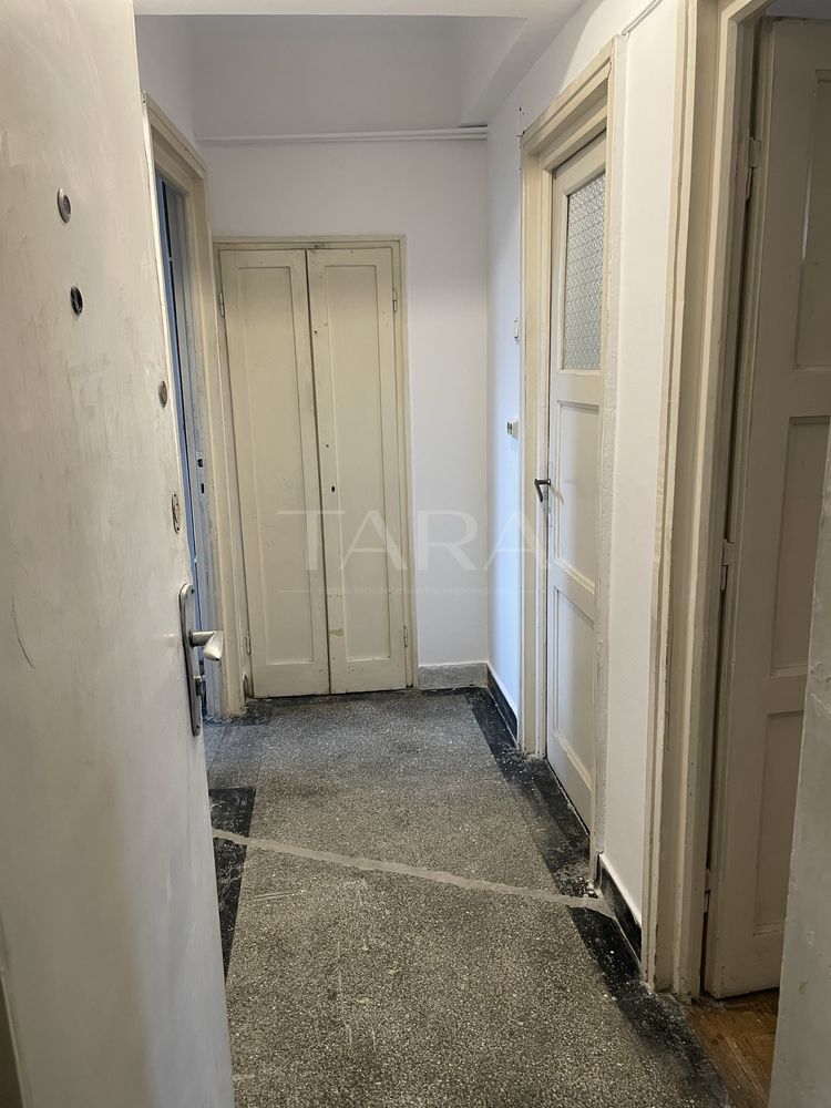 Apartament ultracentral– 37 mp, bloc cu lift. - Poză 4