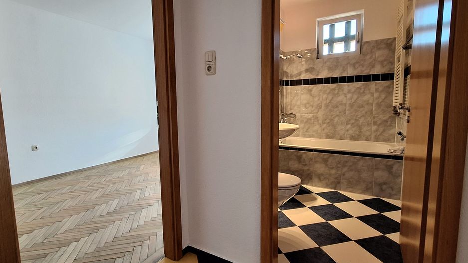 Apartament cu 2 camere - P-ta 700/Business Center - Poză 8