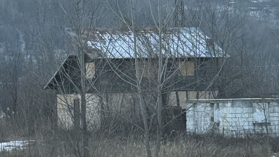 Teren intravilan construcții 10834 mp + construcție- cabană lemn! - Poză 2