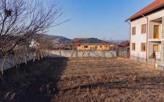 Casa cu teren 1500 mp in Harman - Poză 11