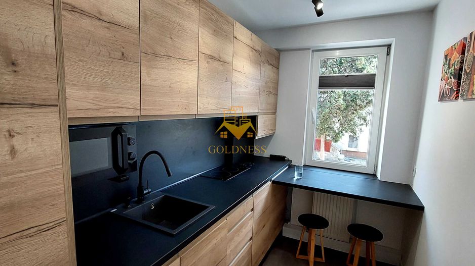 Apartament 2 camere in zona Facultatii de Drept , Piata Cipariu - Poză 2