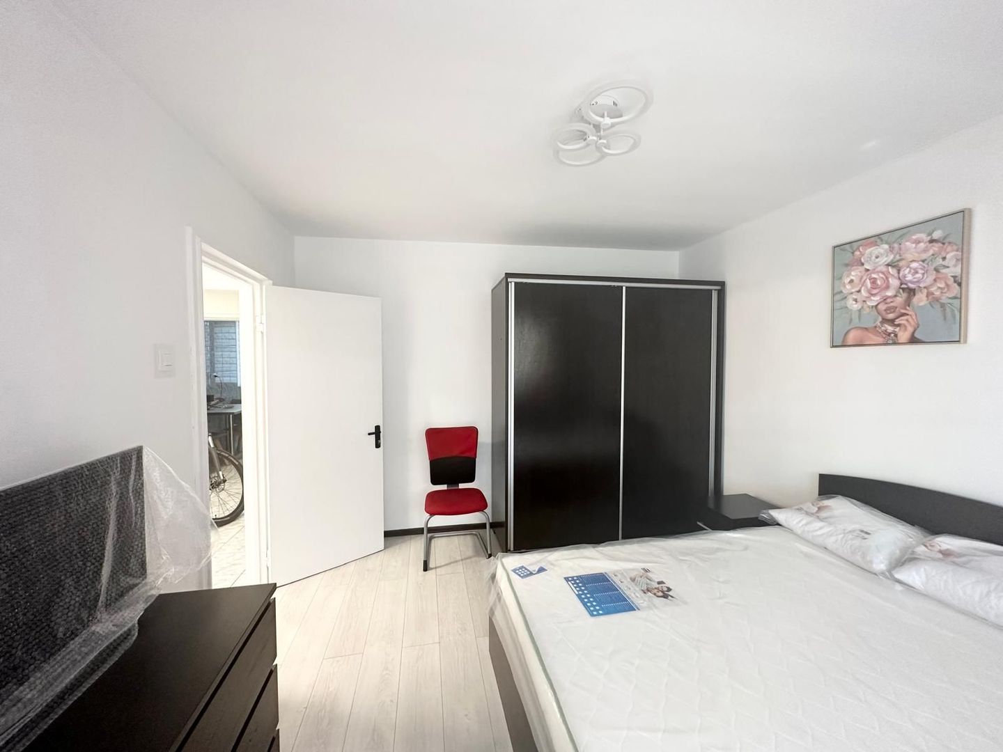 APARTAMENT 3 CAMERE CU LOC DE PARCARE | LUJERULUI - Poză 8