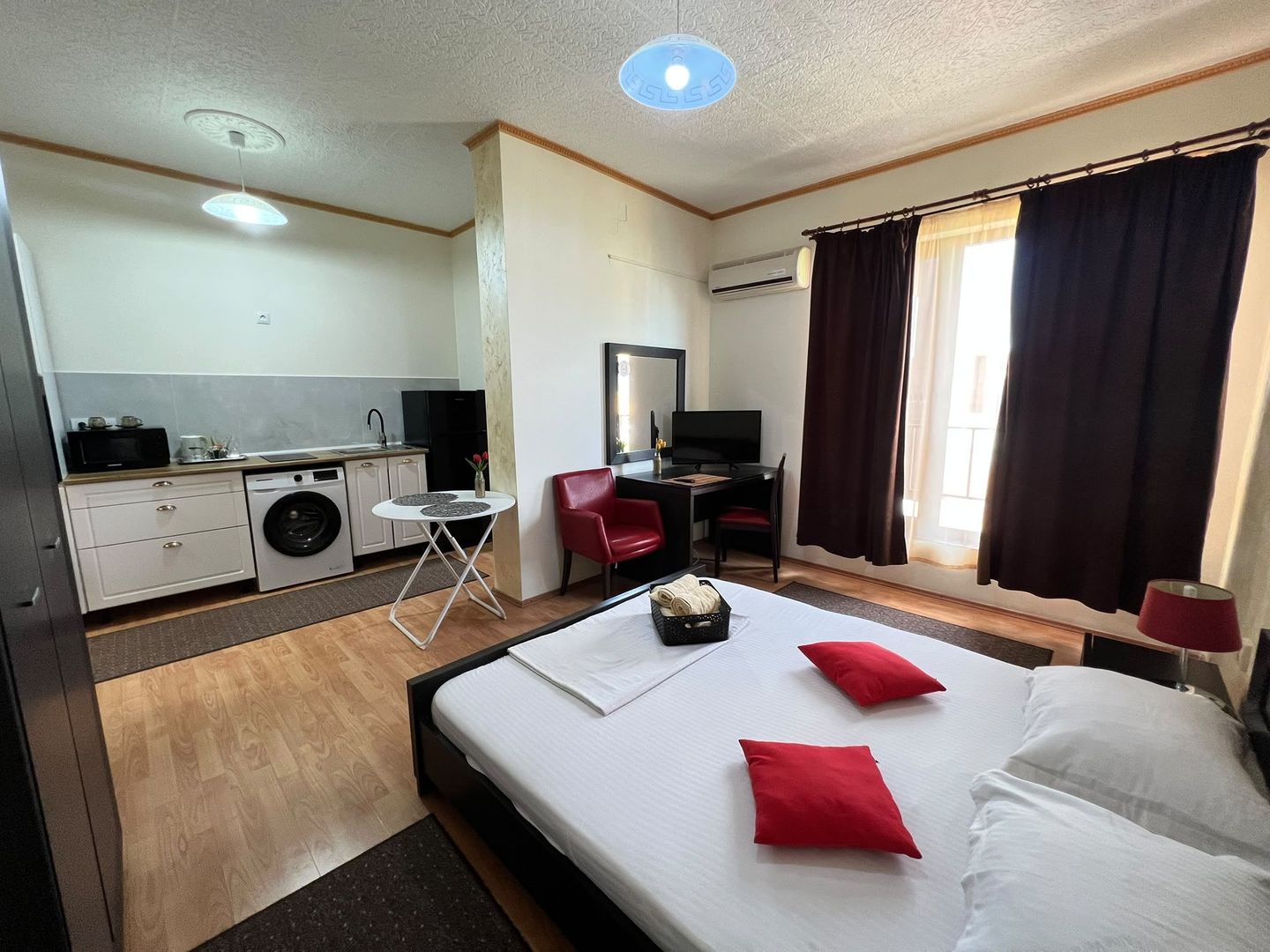 Apartament cu 1 camere | 32 mp | Borhanci | Parcare | Terasa - Poză 2