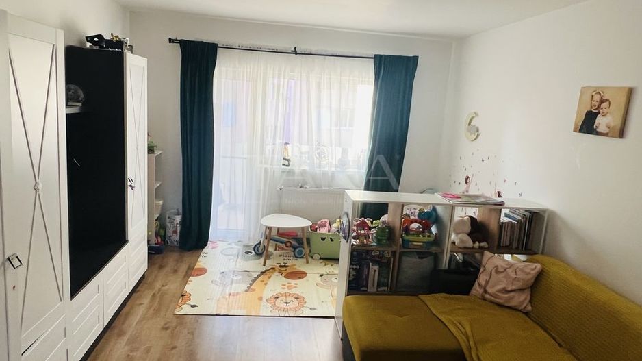 Vanzare apartament deosebit  in zona centrala a localitatii - Poză 1