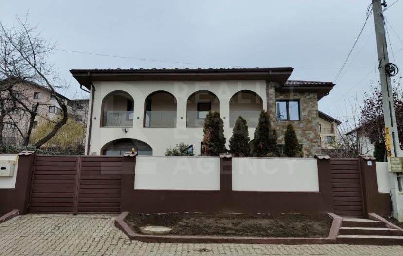 Vânzare, casă, 5 camere, Iași - Poză 1