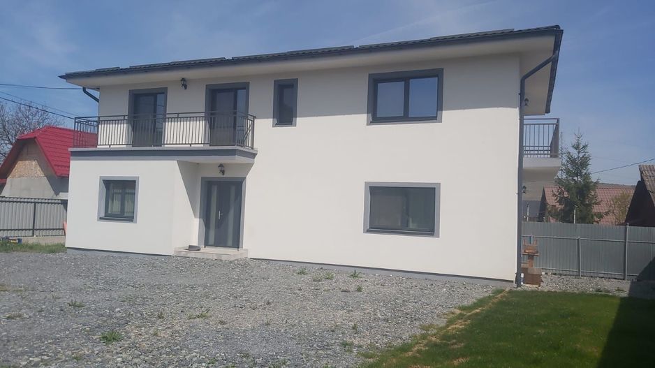 De inchiriat vila/duplex in Luna de Sus - Poză 1