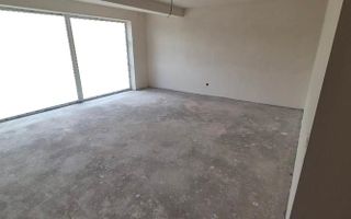 Spațiu, intimitate și grădină proprie – apartament în vilă cu 160 mp - Poză 2