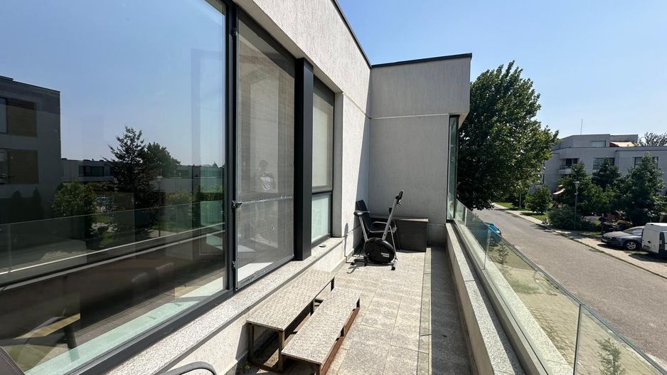 Prelungirea Ghencea – Casă spațioasă, mobilată și utilată, în complex - Poză 22