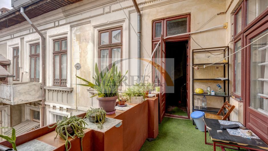 Proprietate in vila, etaj, partial renovat - Pasajul Unirii - 154 mp - Poză 24