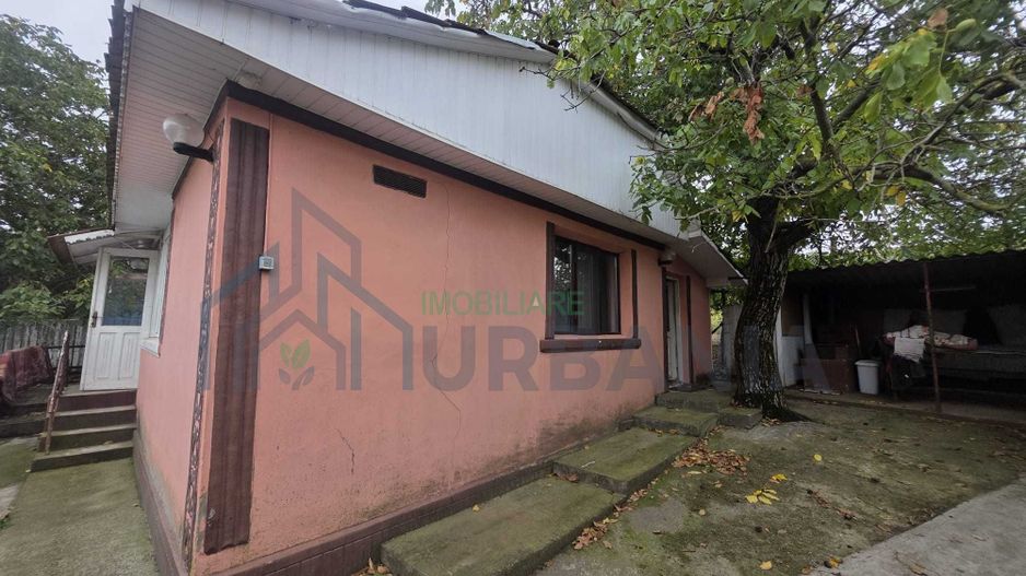 Case tradiționale în Scoposeni, comuna Gorban - 2 locuințe pe teren de 2400 mp - Poză 5
