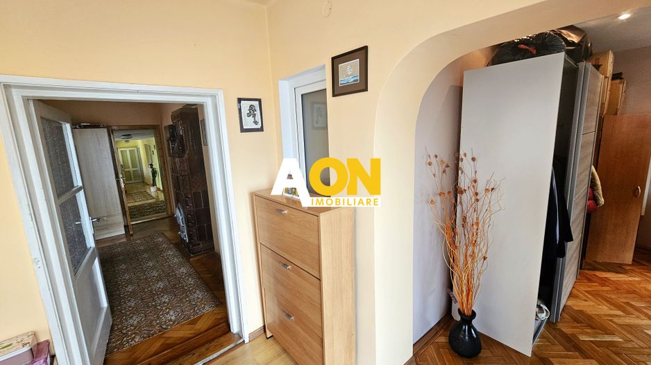 Proprietate cu potențial mixt – locuință și spațiu de lucru în Partoș - Poză 8