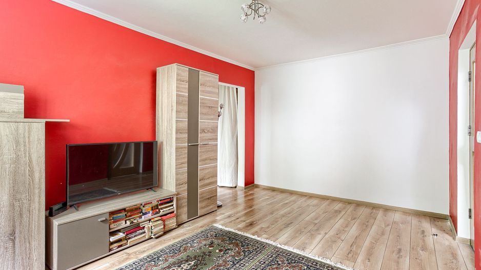 VÂNDUT! Apartament 3 camere Zona Romanilor - Poză 3