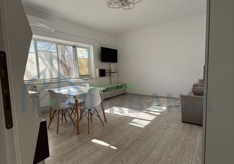 Apartament o camera la bulevardul Carol I Supercopou - Poză 1