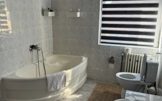 Apartament 2 camere | Etaj 2 | Renovat | Modern | Sub Arini - Poză 7