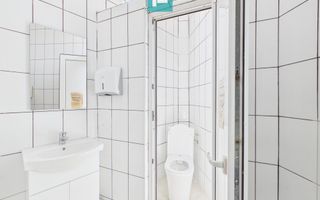 Ioșia: două spații vitrate, unire posibilă - Poză 9