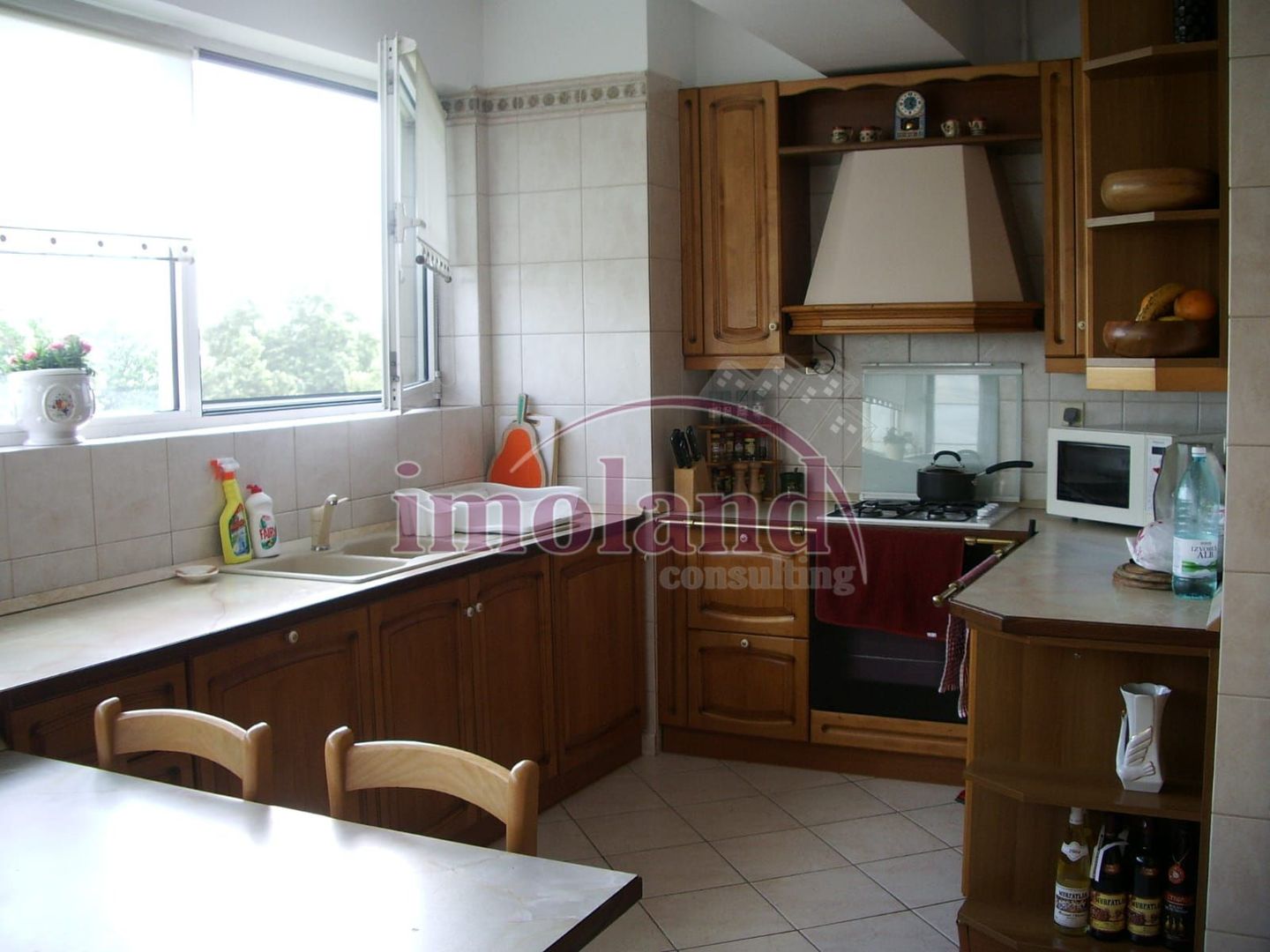 Vanzare - Apartament 3 camere & 3 terase & garaj & boxa -Aviatorilor-Televiziune - Poză 5