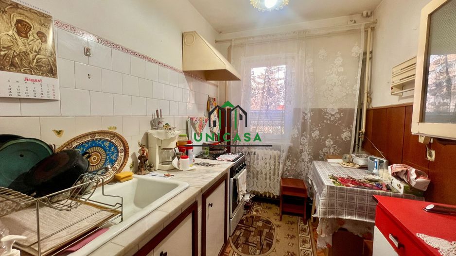 Apartament 3 camere – Zona Traian/Etaj 1 - Poză 2