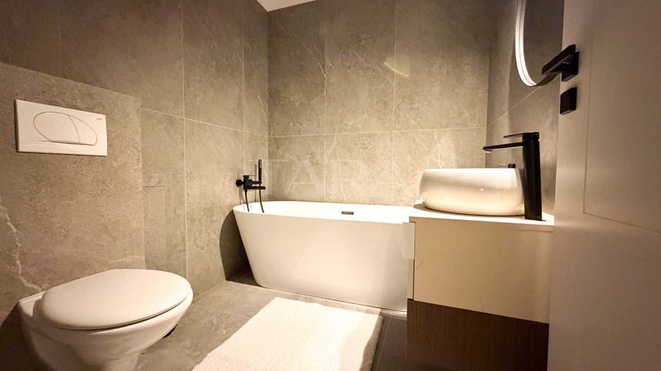Apartament premium 3 camere, 70 mp si balcon, complet mobilat. - Poză 8