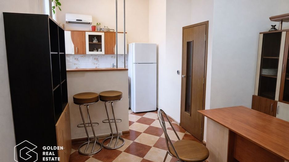 ULTRACENTRAL: Apartament o camera, mobilat si utilat - Poză 4