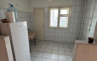 Apartament cu 2 camere in Marasti, etaj 3, zona Hotel Paradis ! - Poză 4