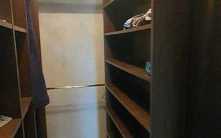 Vilă spațioasă de închiriat în Ezăreni, Valea Adâncă - Poză 8