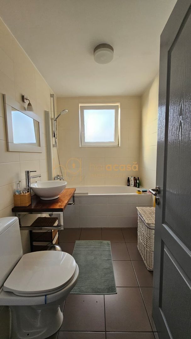 Apartament de vanzare 3 camere 64 mp zona Eroilor - Poză 13