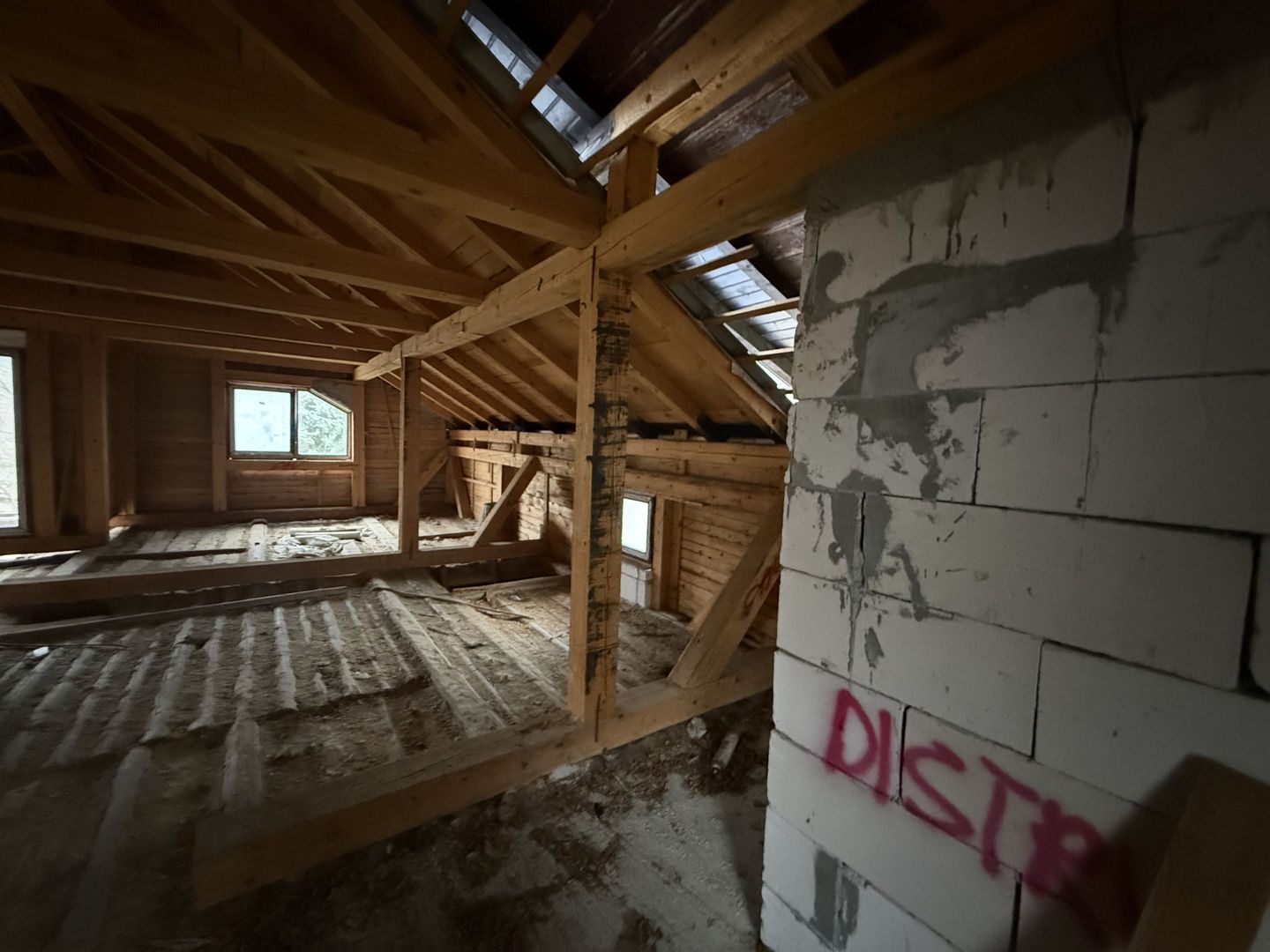 Casa Sucevița | 4.000 mp teren | Zonă liniștită - Poză 6