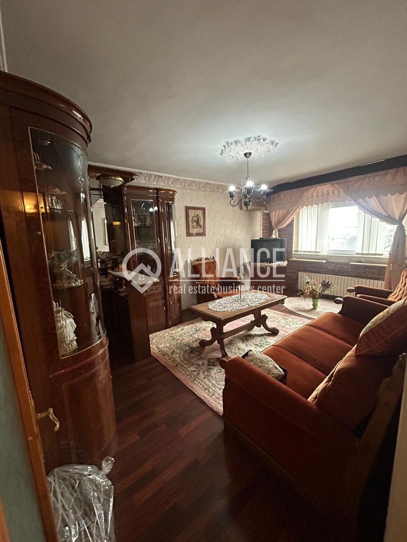 Apartament 3 camere de vanzare - (COD10)- GARA-ABATOR - Poză 3