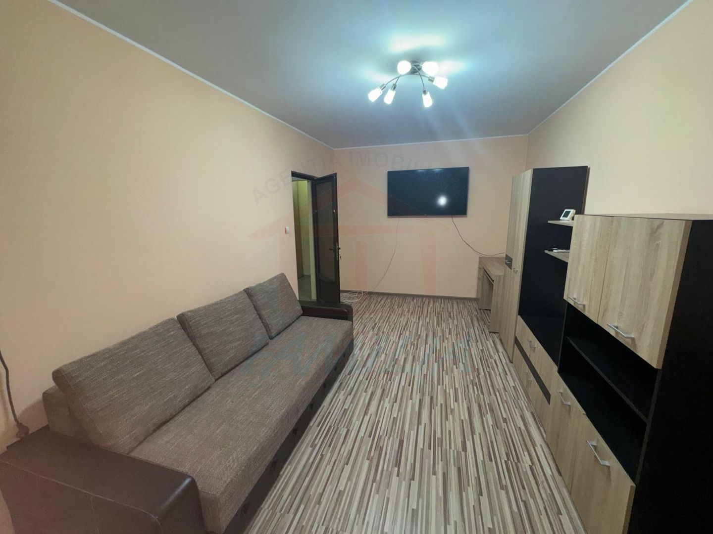 ✨De închiriat 1 camera, Mazepa 2, 350 Euro/luna - Poză 1