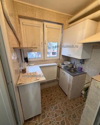 Apartament 2 camere format din 2 garsoniere alipite 1 Decembrie - Poză 6