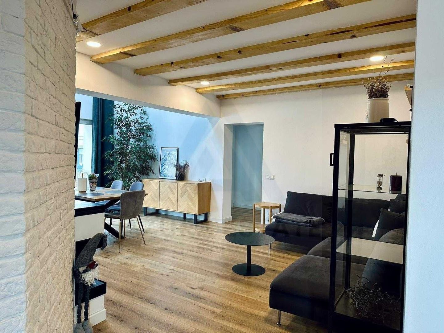 Penthouse modern 3 camere 2 bai terasa 40 mp si pod in Arhitectilor - Poză 2