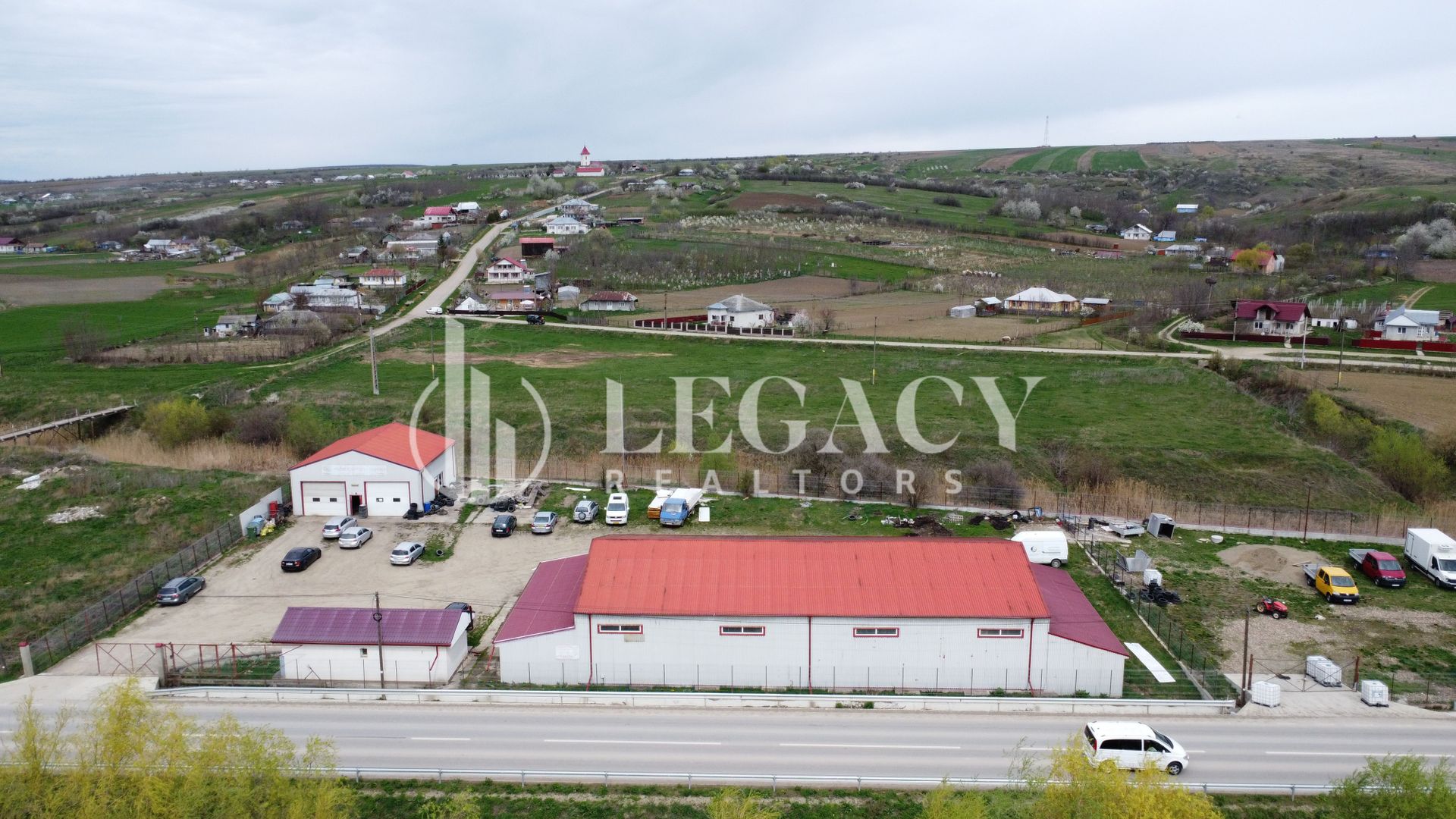 VÂNZARE - HALE DEPOZITARE/PRODUCȚIE/SERVICE AUTO ȘI TEREN - SULIȚA - Poză 1