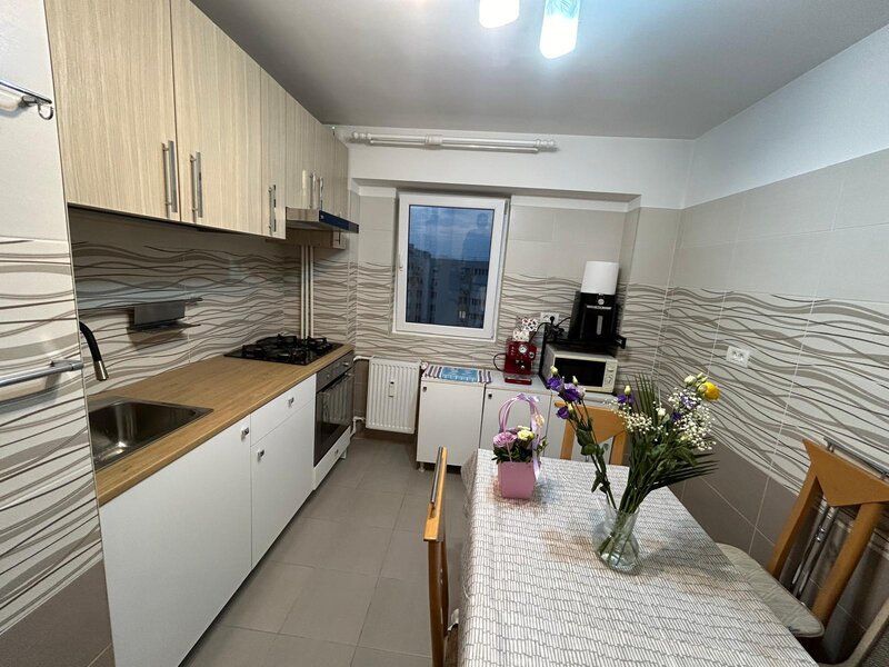Apartament 3 camere zona Iancului metrou - Poză 1