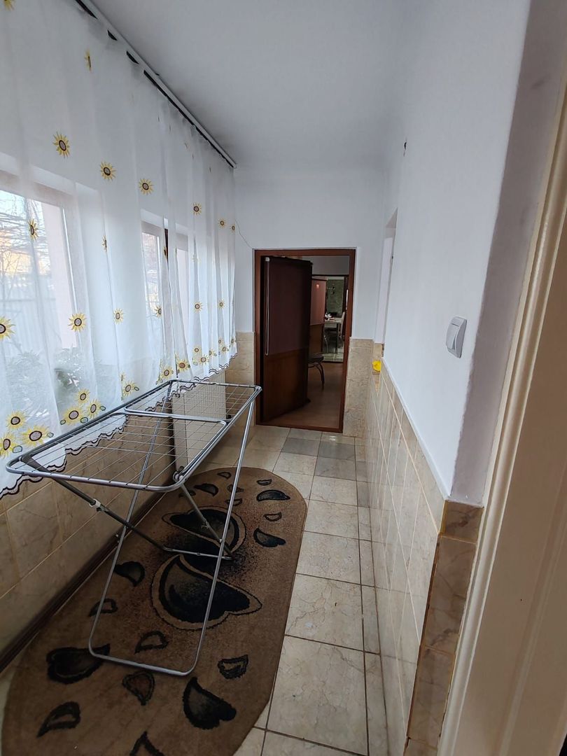 CASA IN POPESTI LEORDENI, RENOVATA, CURTE, MOBILAT-UTILATA - Poză 6