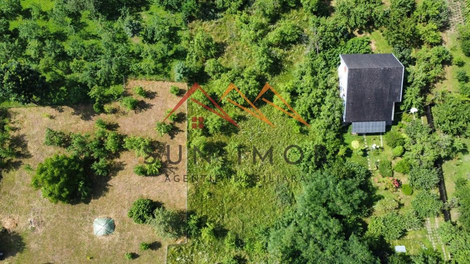 Teren intravilan 1919 mp, central, plat, dreptunghic, Cornu, Prahova - Poză 1