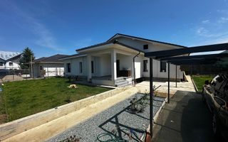 Casa deosebita in Satu Nou De Jos - Poză 2