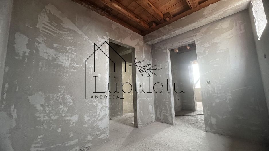 Proprietate unică D+P+E+M, Complet Renovată în 2025 | V.Aaron | - Poză 10