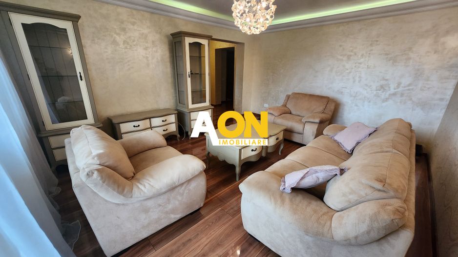 De vanzare  apartament 3 camere, Closca - Poză 1