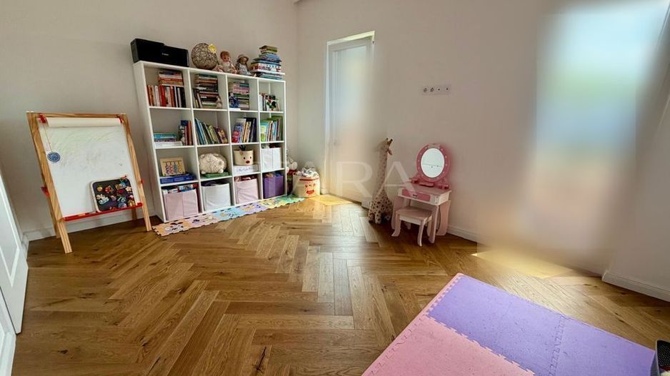 Duplex modern cu curte proprie, în zonă liniștită, aproape de pădure. - Poză 4