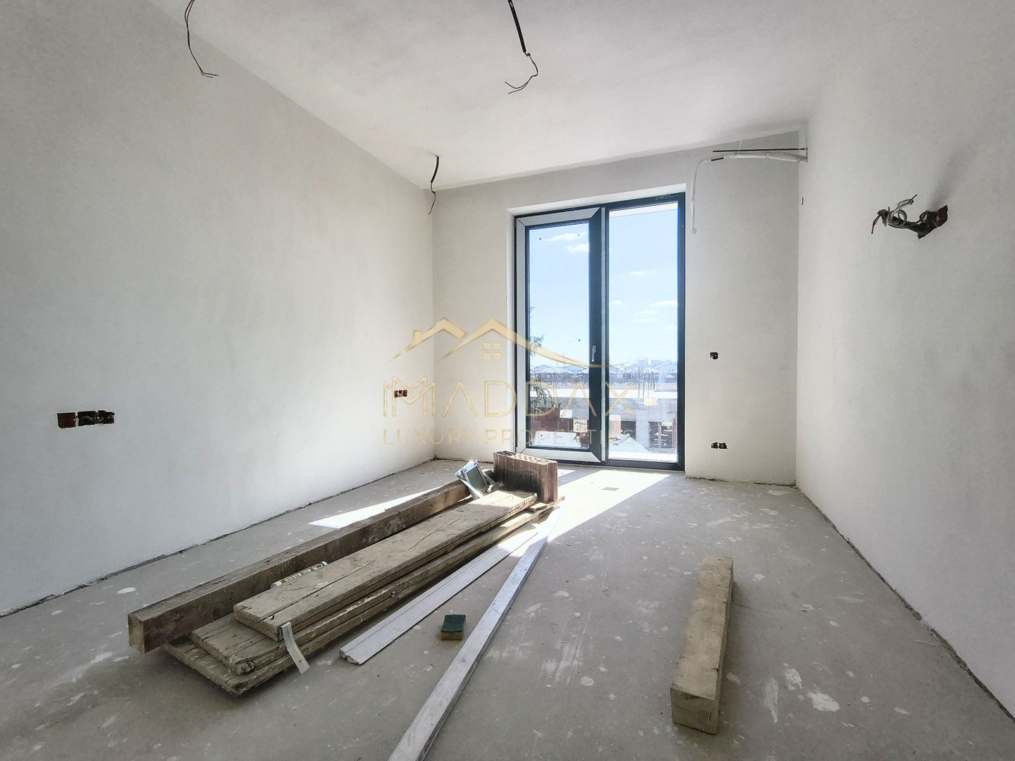 Vila cu 6 camere // 190mp // teren 300mp // Tunari - Poză 13