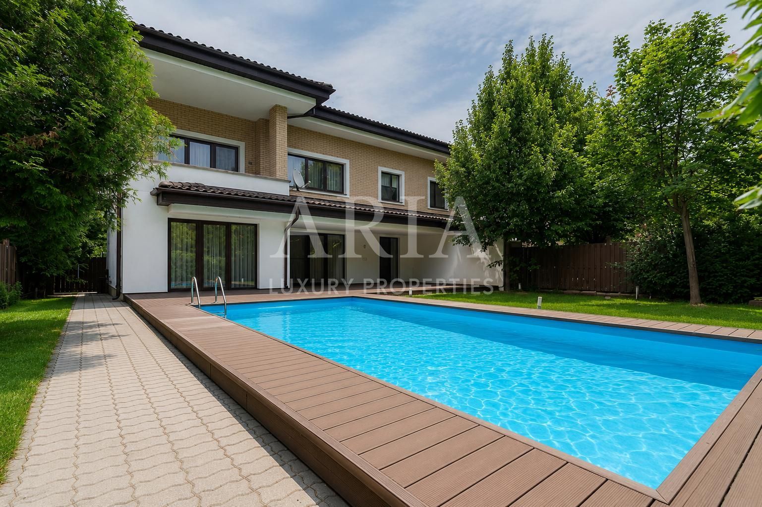 OXFORD GARDENS -  LUXURY GATED COMMUNITY - POOL - TENNIS COURT - PLAYGROUND - Poză 1