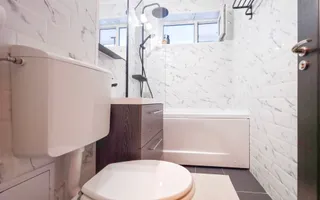 Apartament spațios de 3 camere cu loc de parcare inclus - Poză 12