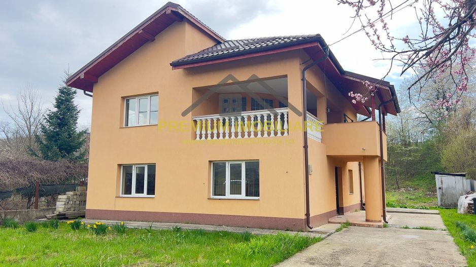 Casă P+1 de vânzare – DN11 Onești – Brașov - Poză 1