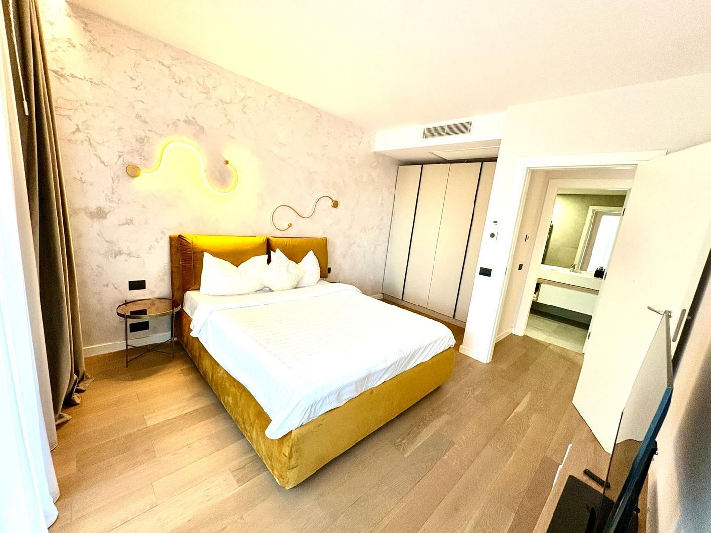 Apartament 2 camere | One Herăstrău Towers | 70 mp + terasă 24 mp - Poză 12
